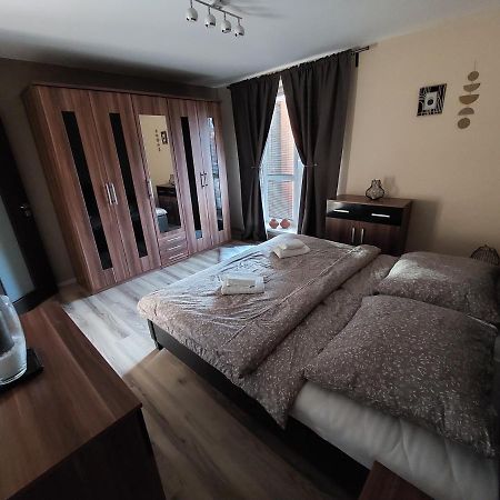 Frastak Apartment Глоговец Экстерьер фото