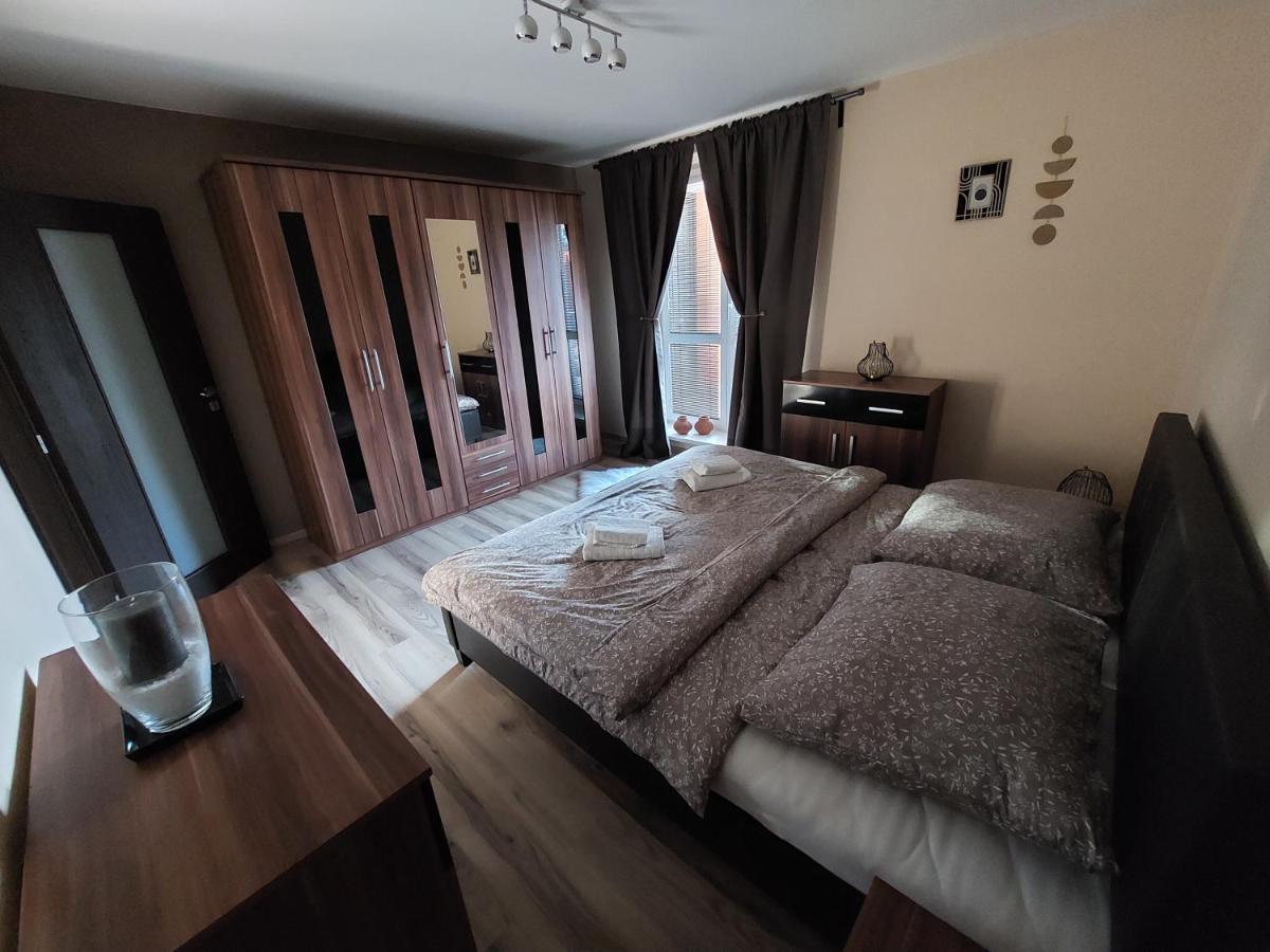 Frastak Apartment Глоговец Экстерьер фото