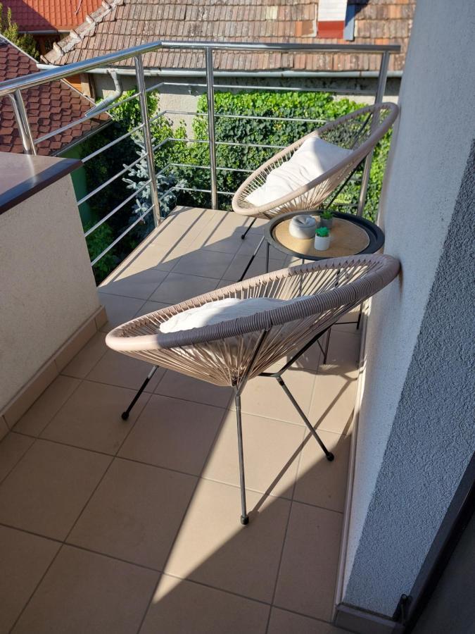 Frastak Apartment Глоговец Экстерьер фото